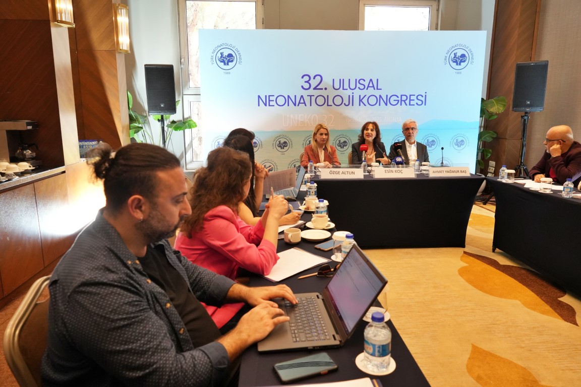 Yenidoğan uzmanları Antalya’da buluştu: 
