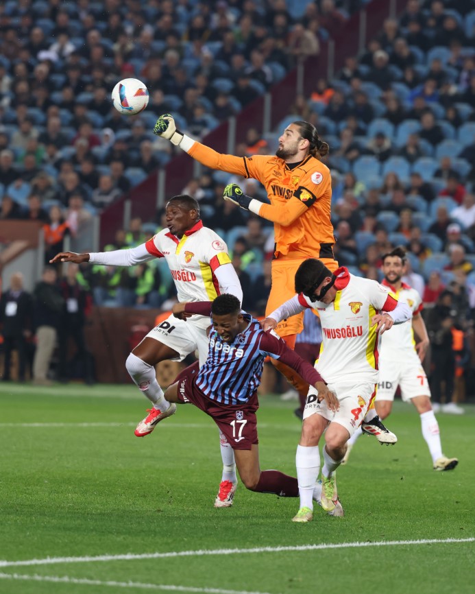 Ziraat Türkiye Kupası: Trabzonspor: 2 - Göztepe: 0 (Maç sonucu)