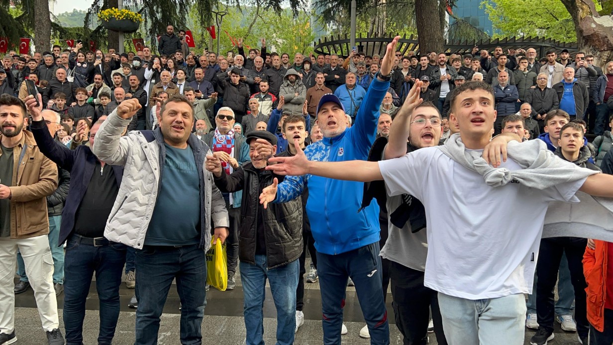 Trabzonspor’un finale çıkışını coşkuyla kutladılar