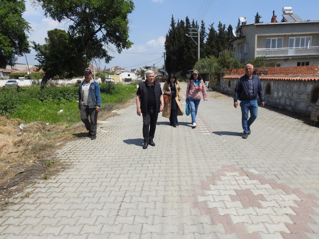 Kardeşi evsiz bıraktı, bütün mahalle sahip çıktı