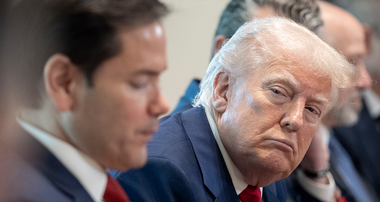 Trump geri adım atmıyor!