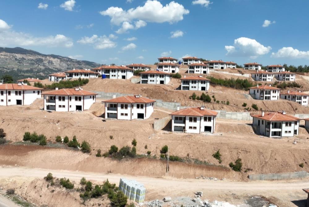 Depremzede muhtar: 