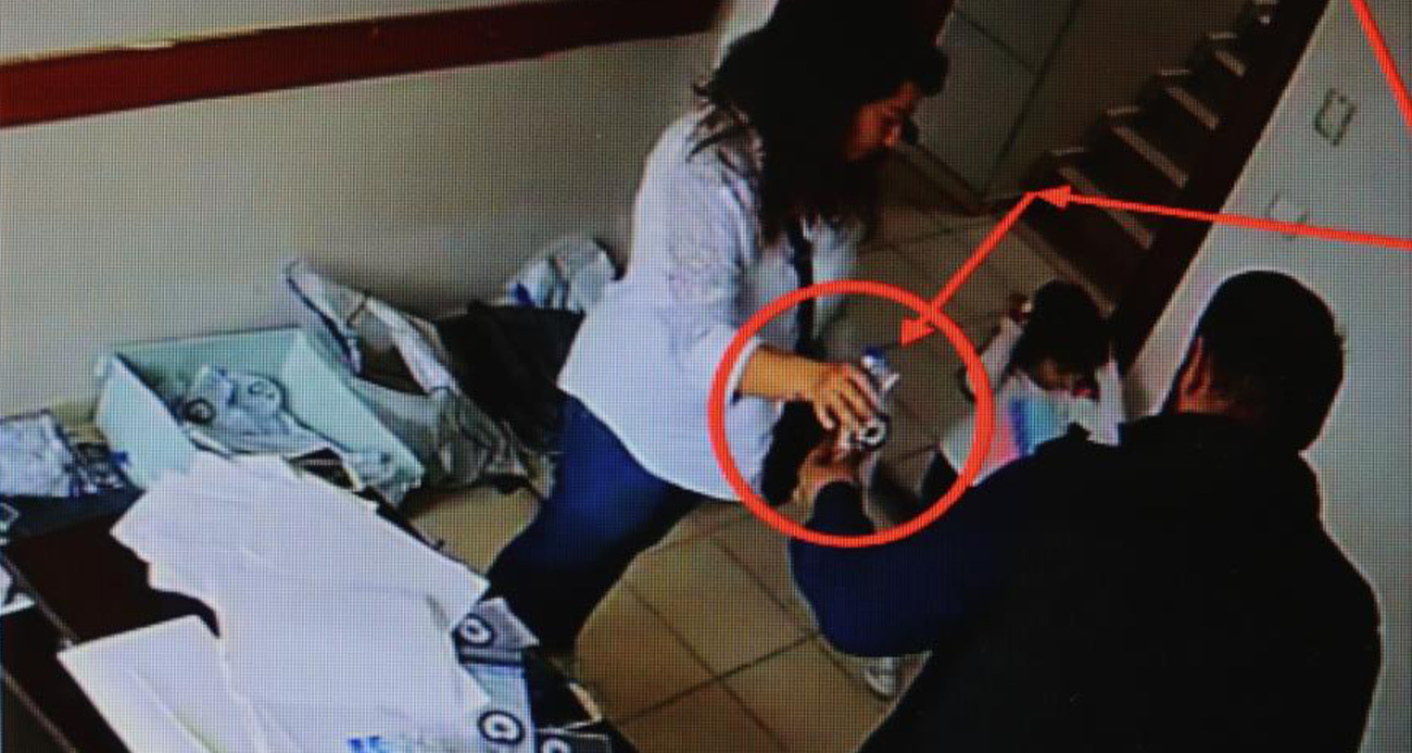 Depremde ölenlerin altınlarını zimmetine geçiren polis ihraç edildi