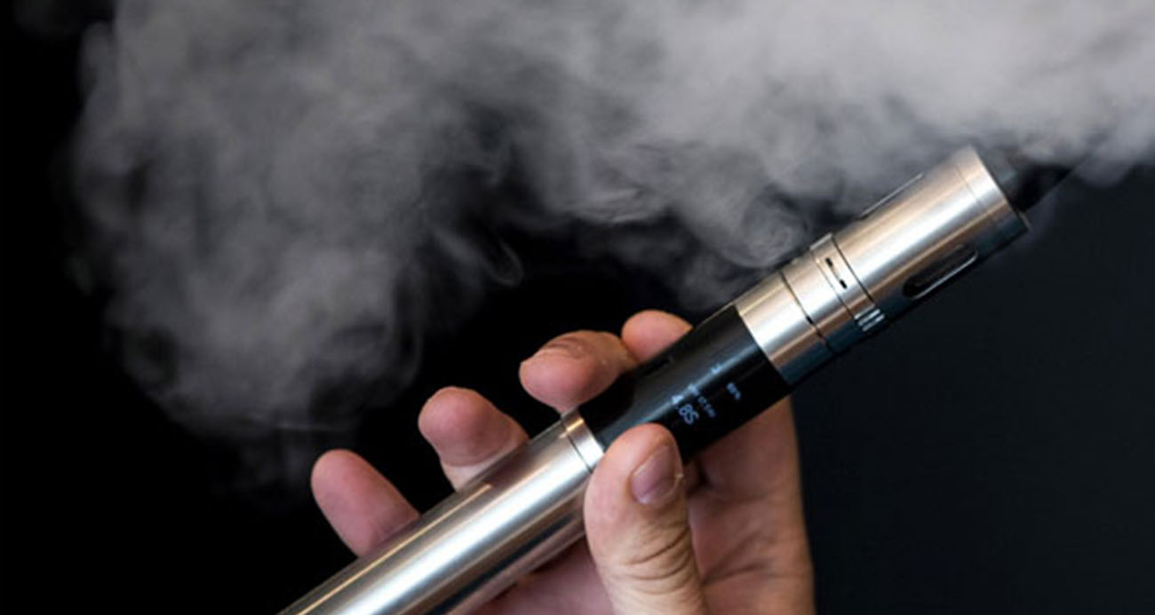 Çocuklar bile kullanıyor, elektronik sigara tehlikesi büyüyor