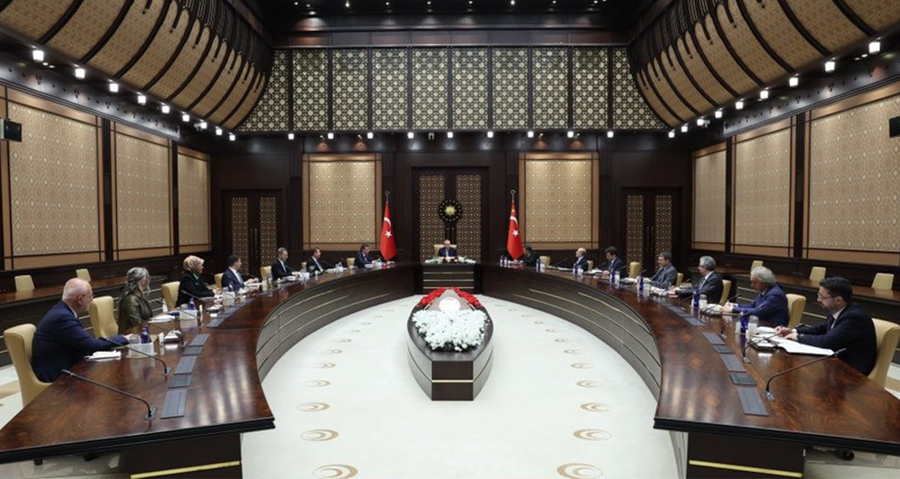 Cumhurbaşkanı Erdoğan, Cumhurbaşkanlığı Politika Kurullarının başkanvekillerini kabul etti