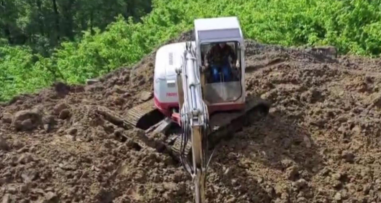 Kaçak kazıya jandarmadan suçüstü operasyon