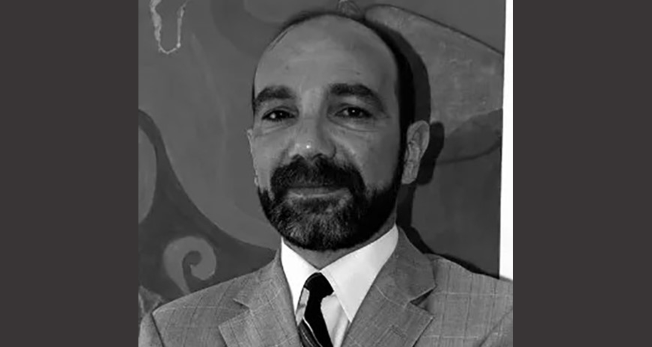 Kadıköy’de Yazar Süha Oğuzertem yangında hayatını kaybetti