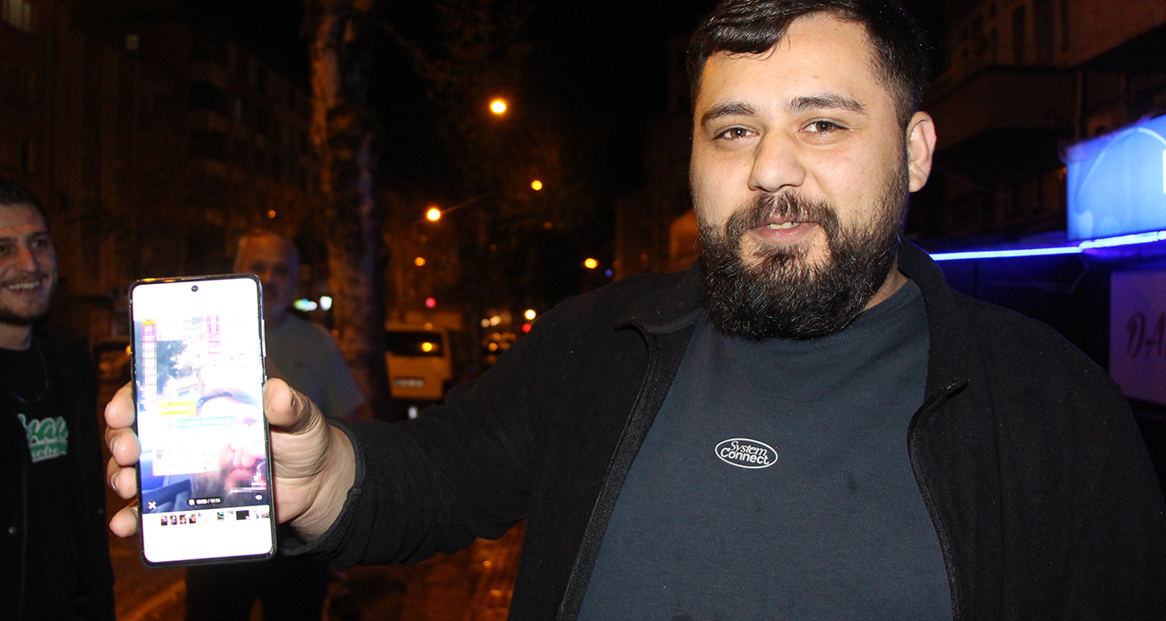 Canlı yayında oyun oynarken yıldırım düştü: O anlar kamerada