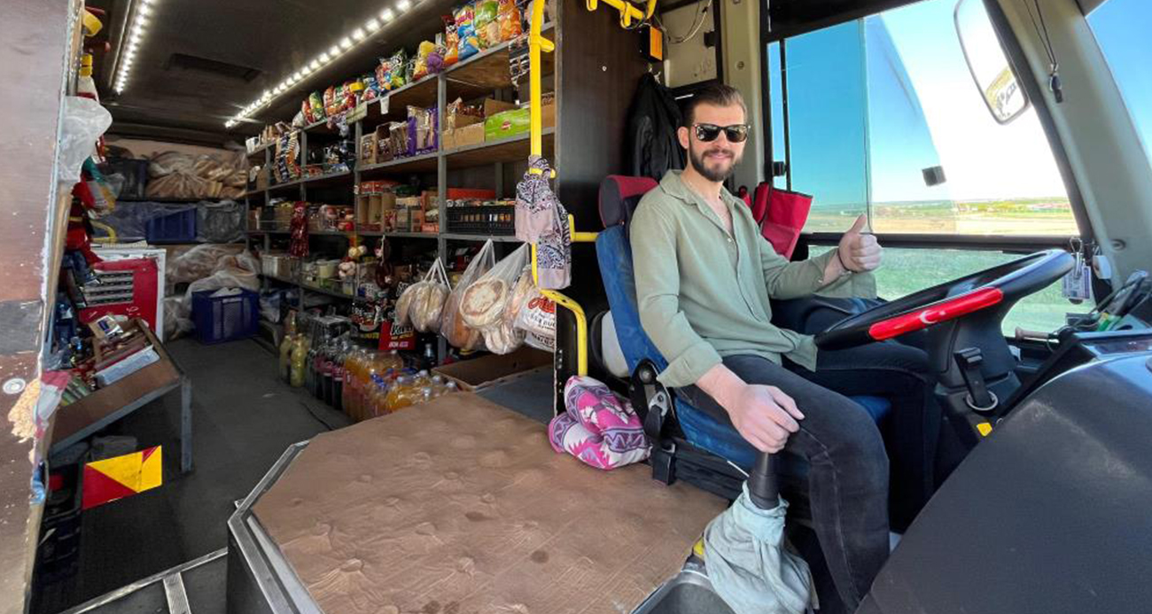 Marketini ’sırtına’ sarıp köyleri gezmeye başladı; 