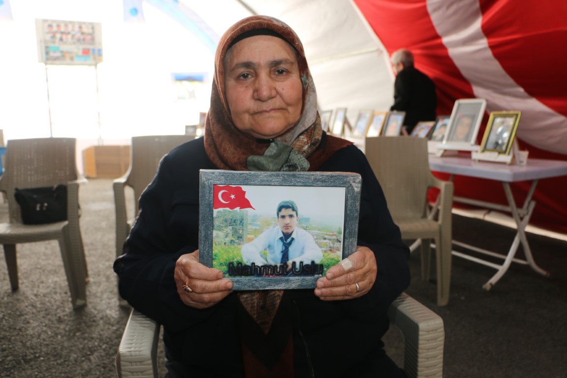 Diyarbakır anneleri PKK’nın silah bırakmasıyla çocuklarına kavuşmayı umut ediyor