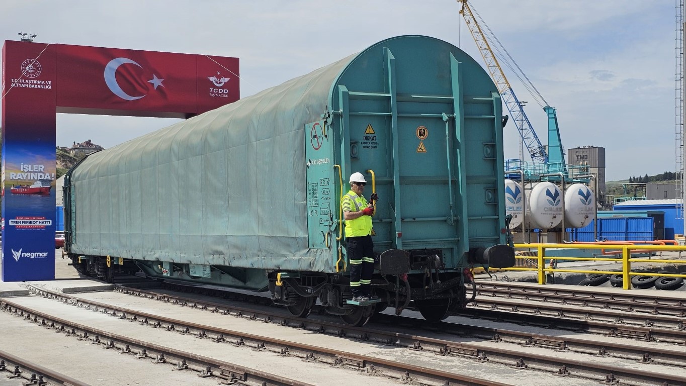 Bandırma-Tekirdağ Tren Feribot Hattı hizmete açıldı