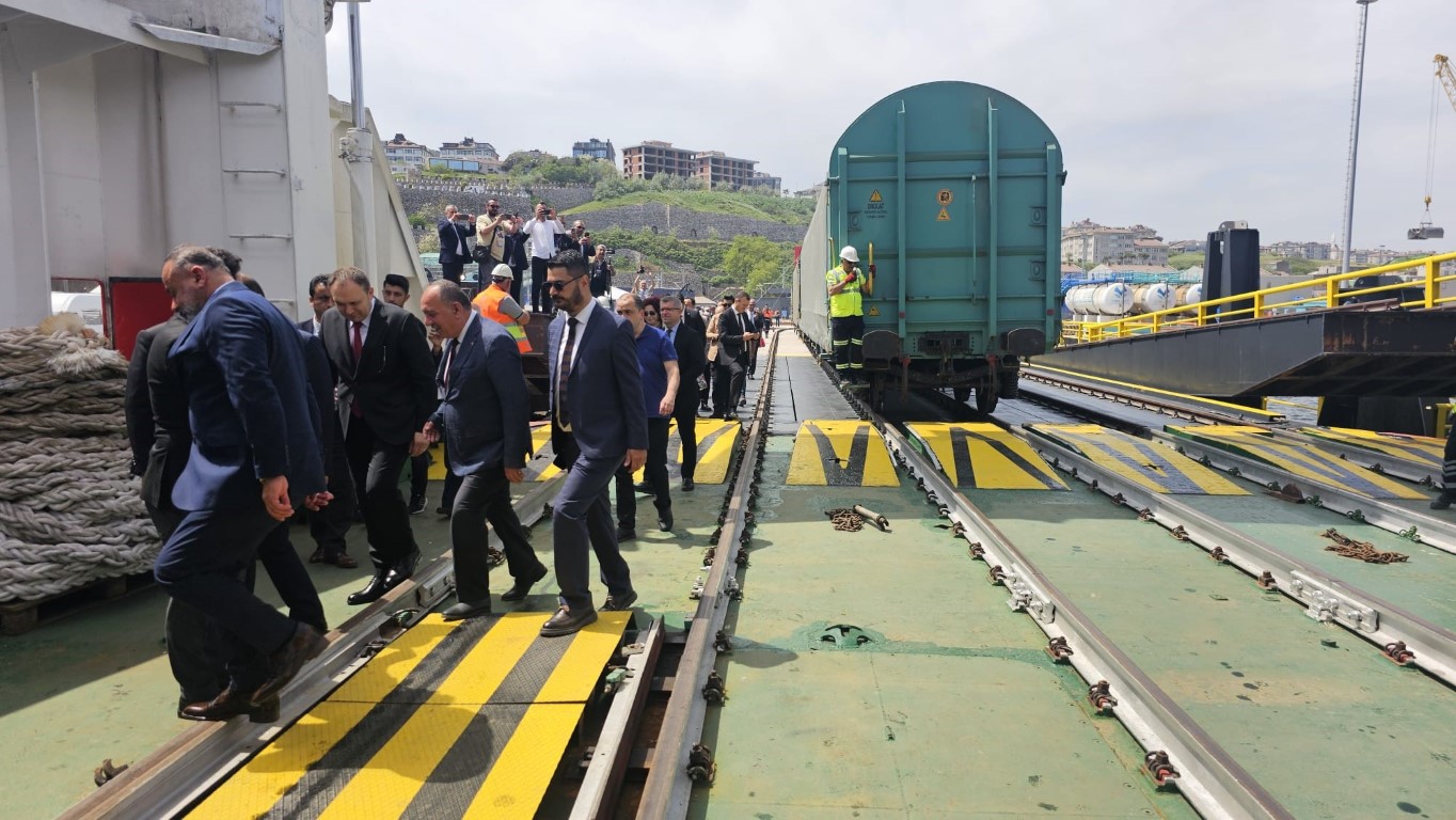 Bandırma-Tekirdağ Tren Feribot Hattı hizmete açıldı