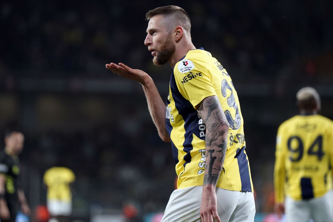 Trendyol Süper Lig: RAMS Başakşehir: 1 - Fenerbahçe: 4