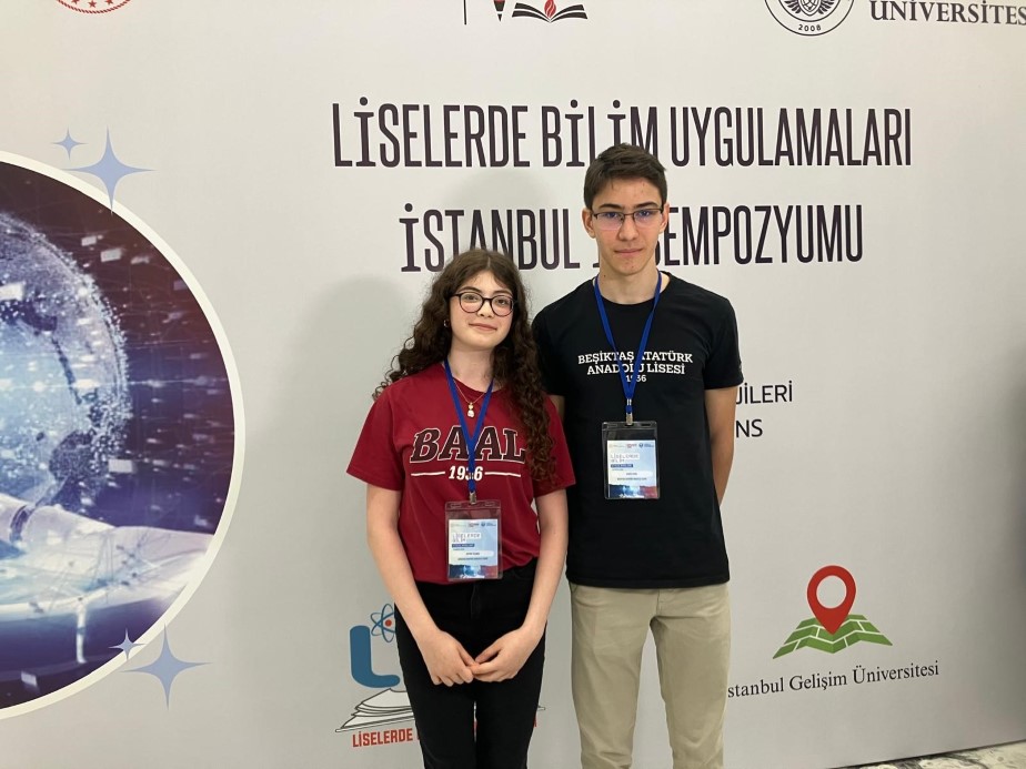 Lise öğrencileri, teknoloji projeleriyle göz doldurdu