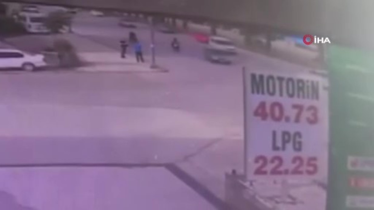 Önüne kıran otomobile çarpan motosikletli işadamı hayatını kaybetti