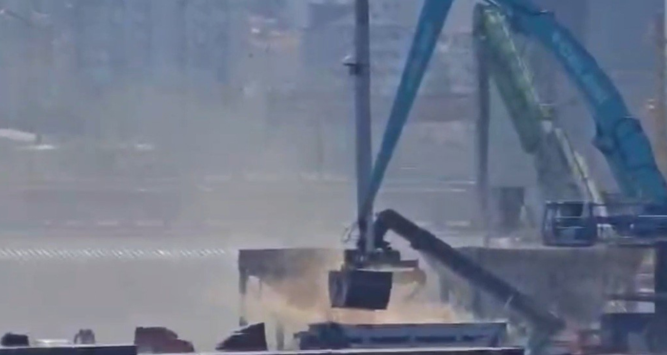 Bandırma Çelebi Limanı hava ve deniz kirliliğine sebep oluyor