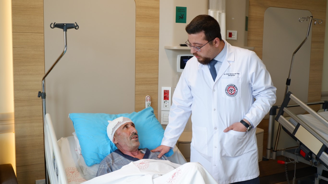 Erzurum Şehir Hastanesi bir ilk; teknoloji, hız ve tecrübe ile hayata tutundu