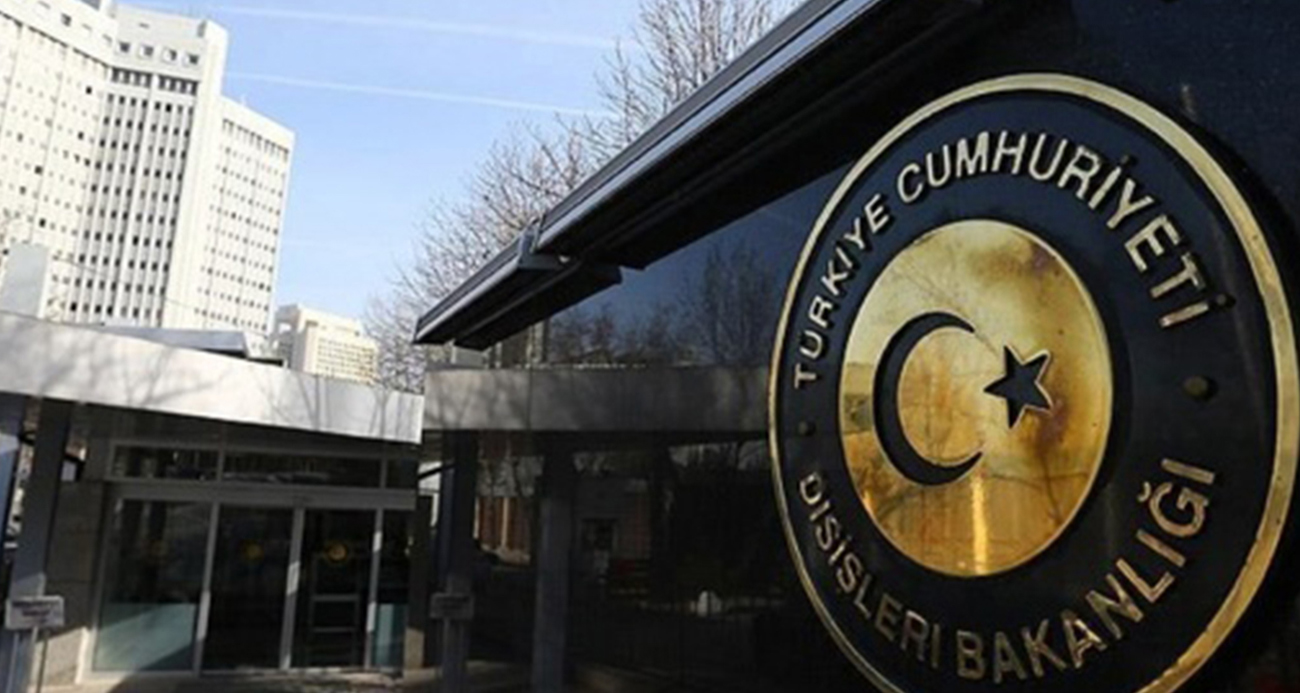 Dışişleri’nden Libya açıklaması: "Taraflara, tam ve kalıcı ateşkes sağlanması ve anlaşmazlıkların çözümü yolunda diyaloğa girilmesi çağrısında bulunuyoruz"