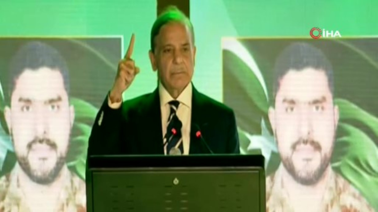 Pakistan Başbakanı Şerif: "Savaşı kazandık ama barış istiyoruz"