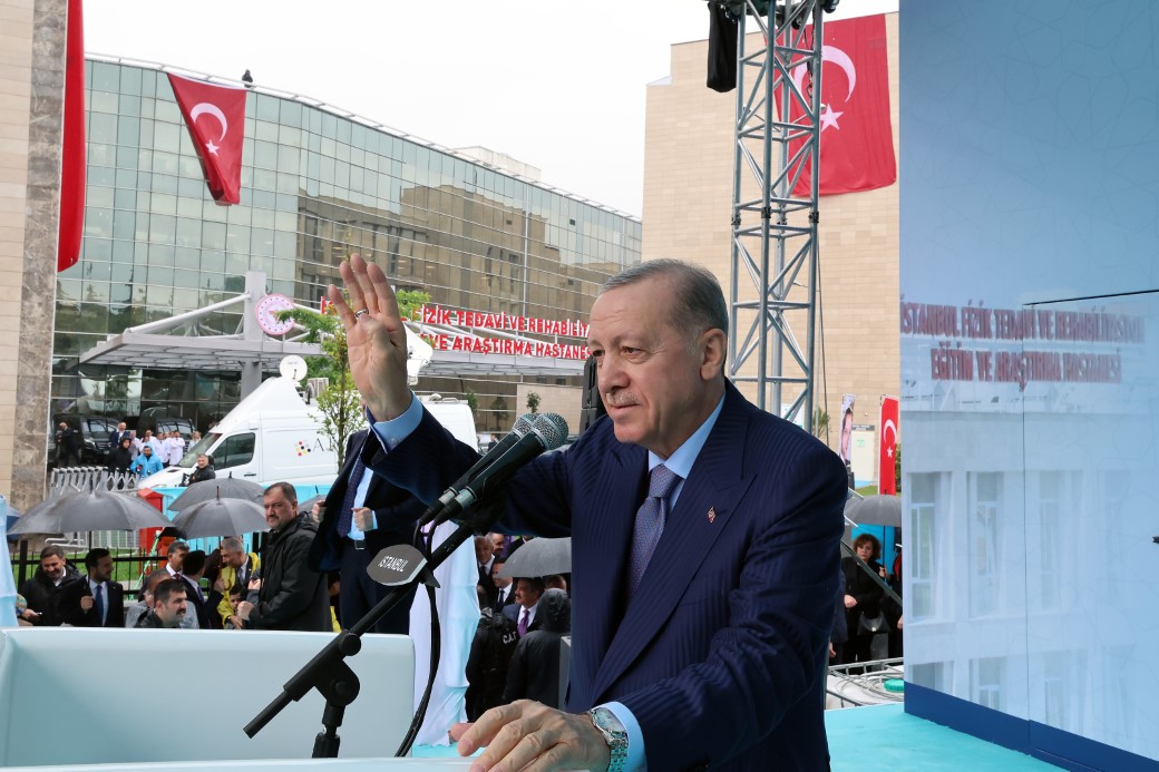 Cumhurbaşkanı Erdoğan "Göktepe 3 kuyusunda 75 milyar metreküplük yeni doğalgaz keşfi yaptık"