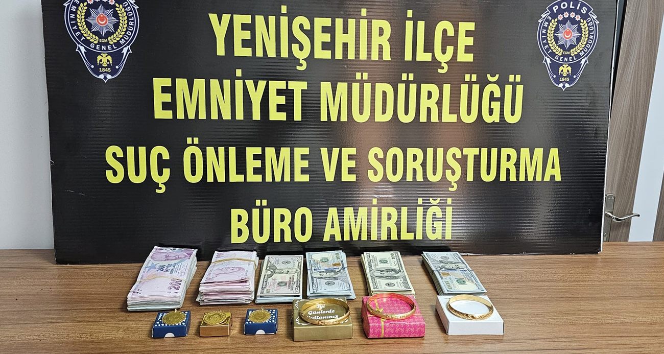 Kocasından altınları saklamak için hırsızlık süsü verdi