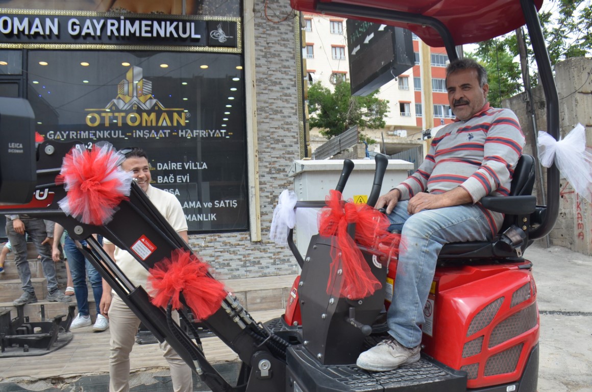 Suriyeli işçisine giderayak jest