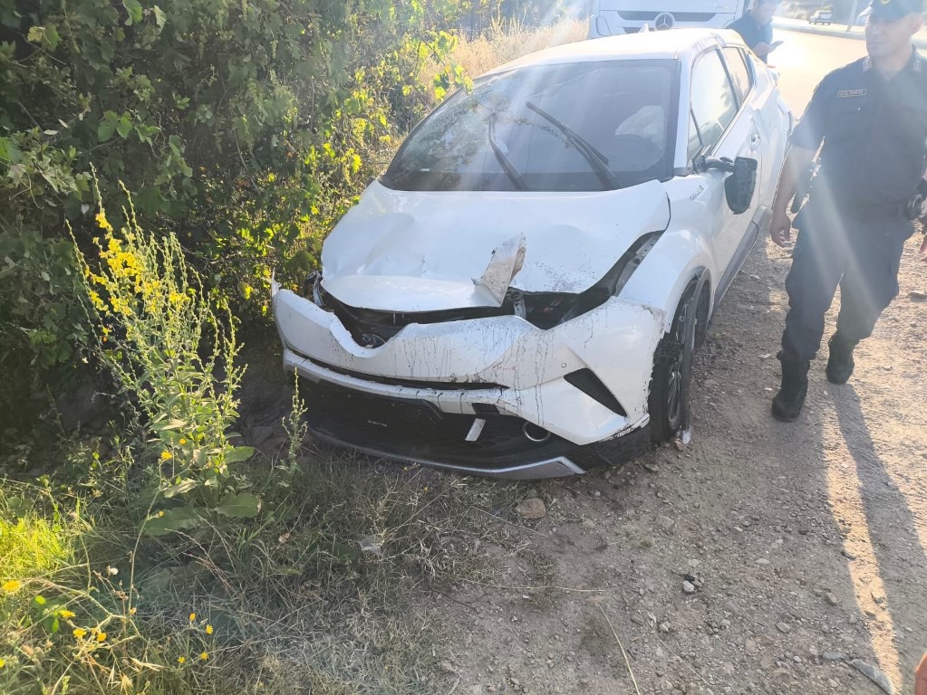 Bodrum’da takla atan araçtan çıkıp kaçtı