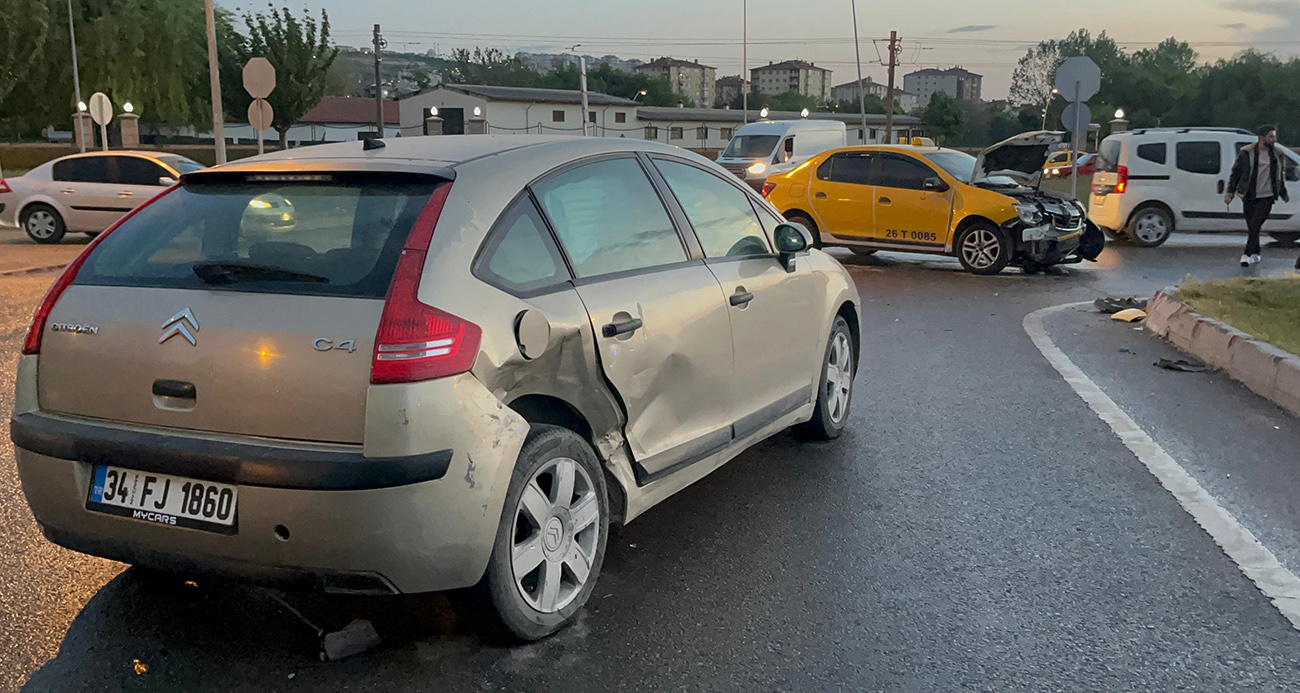 Taksi kazaya sebep oldu, 1 yaralı