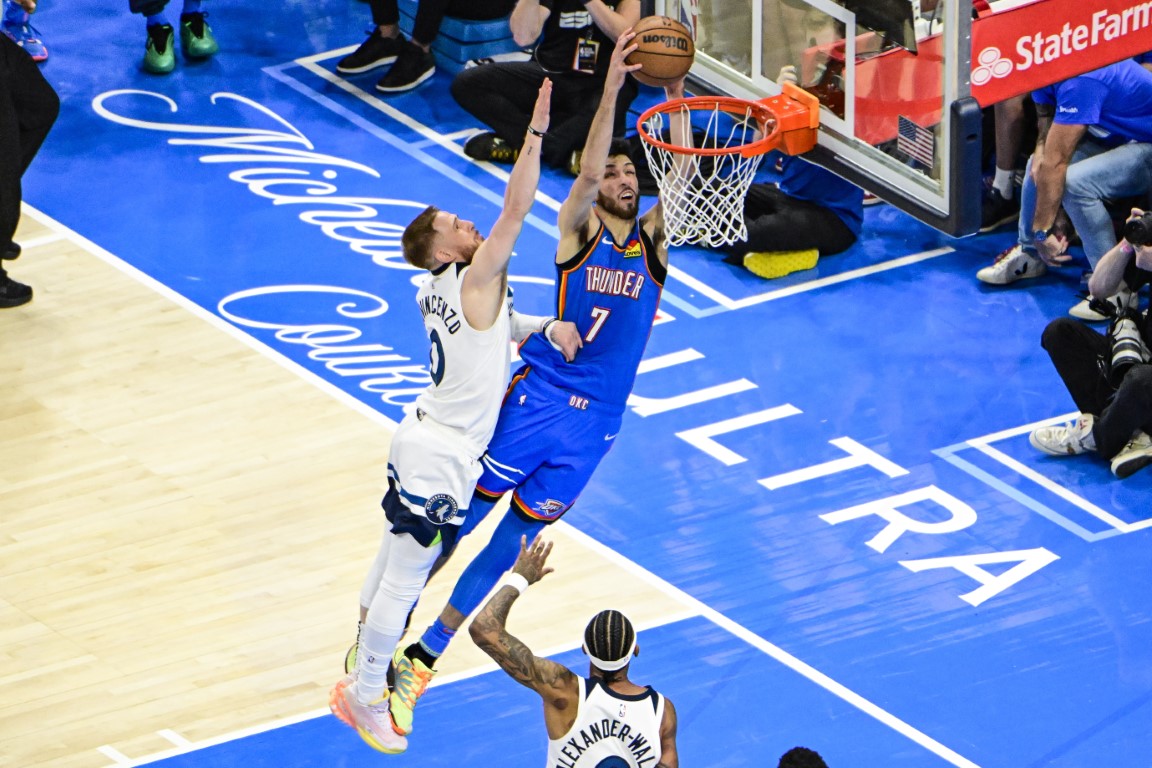 Oklahoma City Thunder, Batı Konferansı final serisinde 2-0 yaptı