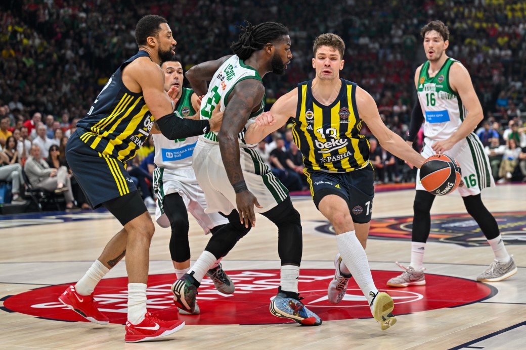 THY Euroleague’de Fenerbahçe finalde