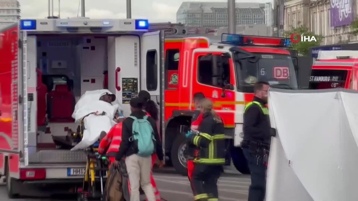 Hamburg’da tren istasyonunda bıçaklı saldırı: 12 yaralı