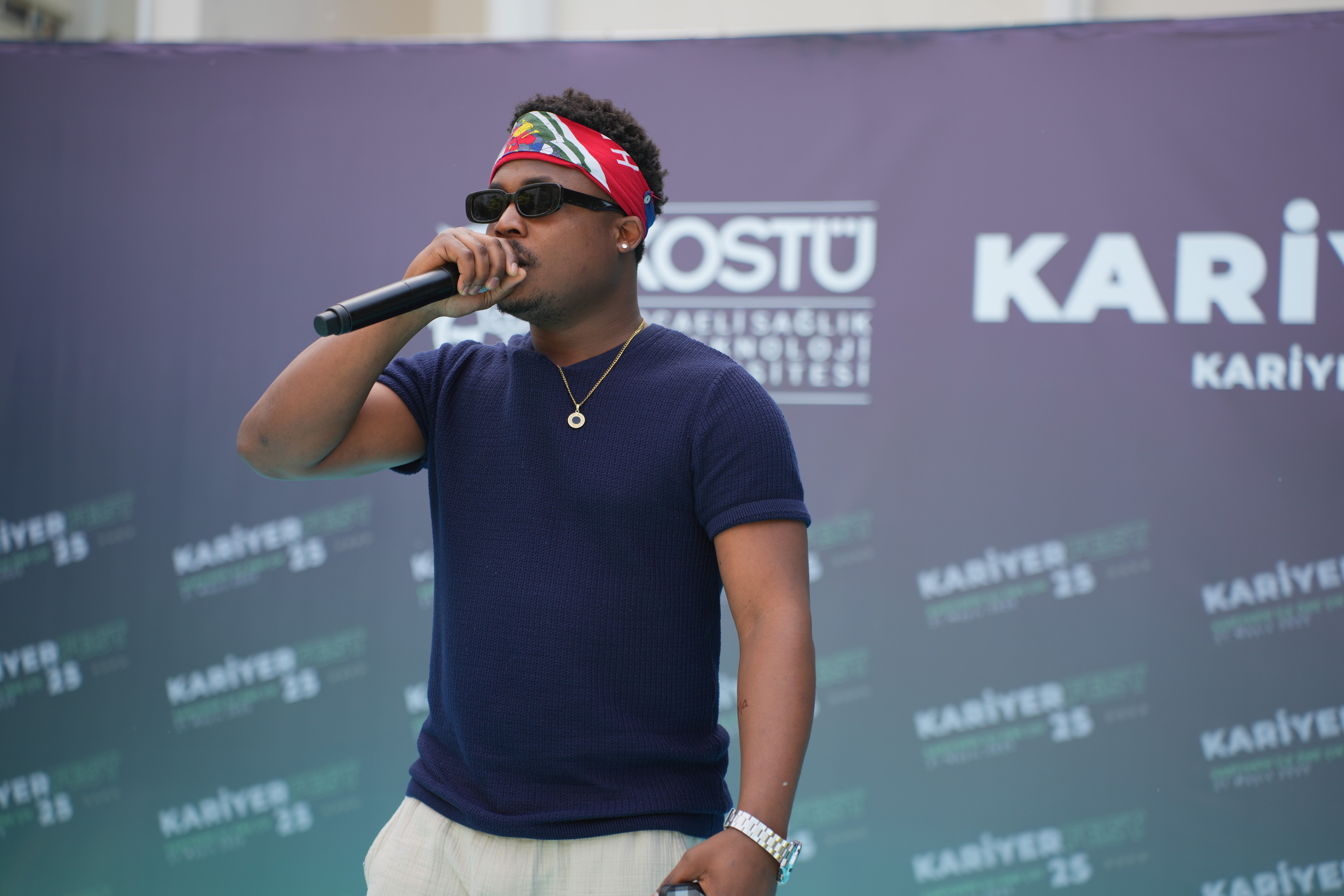 İşveren ile öğrenciler buluştu,  kariyer festivali şenliğe döndü