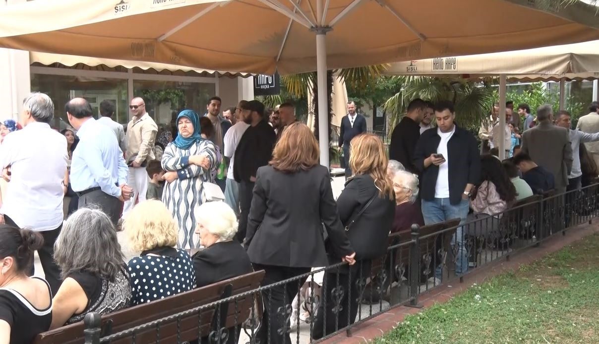 Şişli’de nikah salonlarında 25.05.2025 yoğunluğu yaşandı