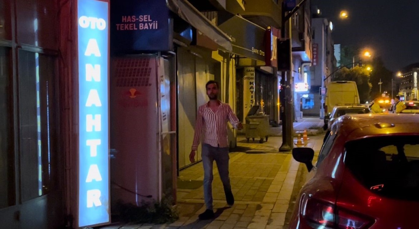 4 kez alkolmetreye üflemedi, yetmedi kaçmaya çalıştı, polisin bir sözüyle geri döndü