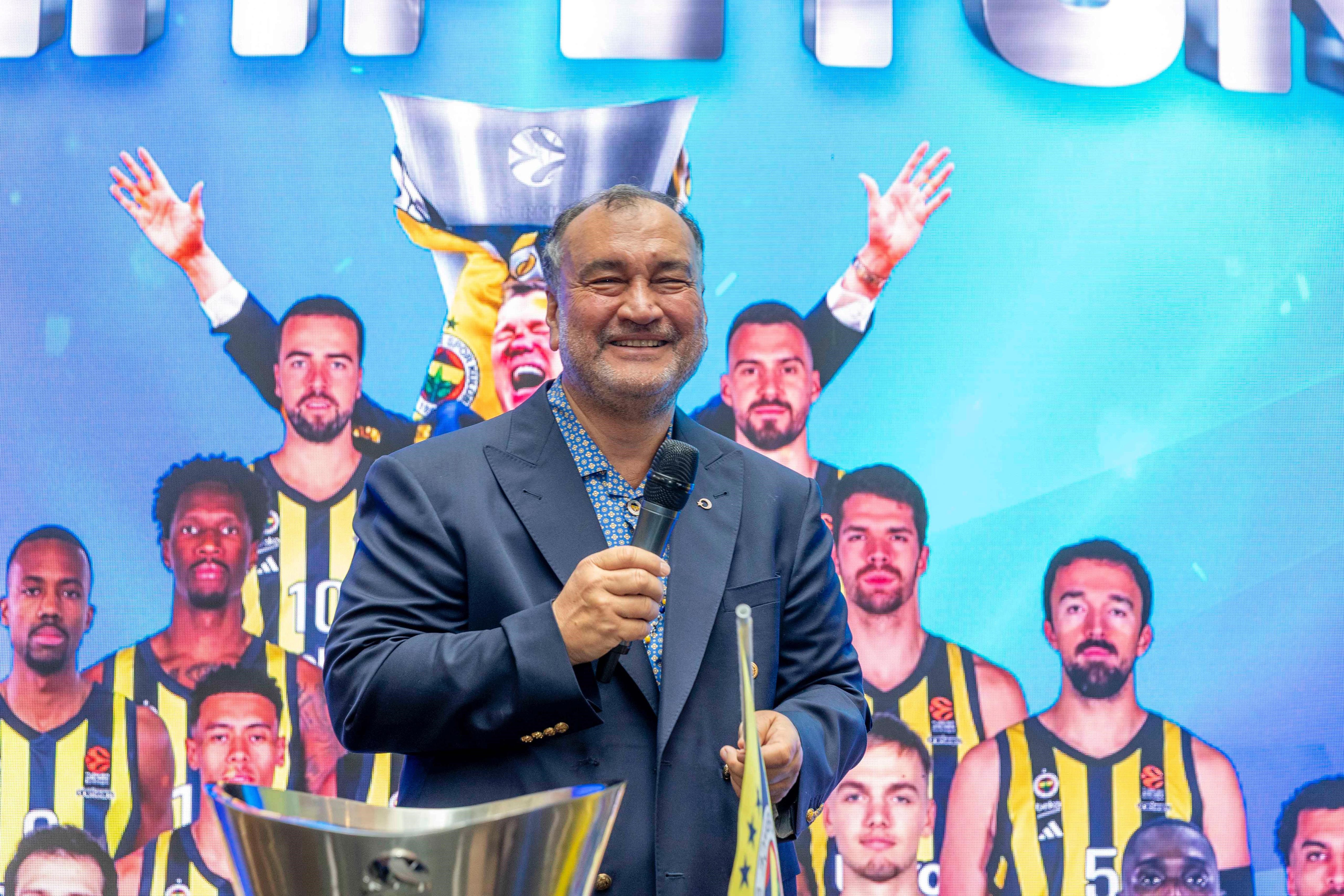 Fenerbahçe’nin Euroleague zaferi Yıldız Holding’de coşkuyla kutlandı