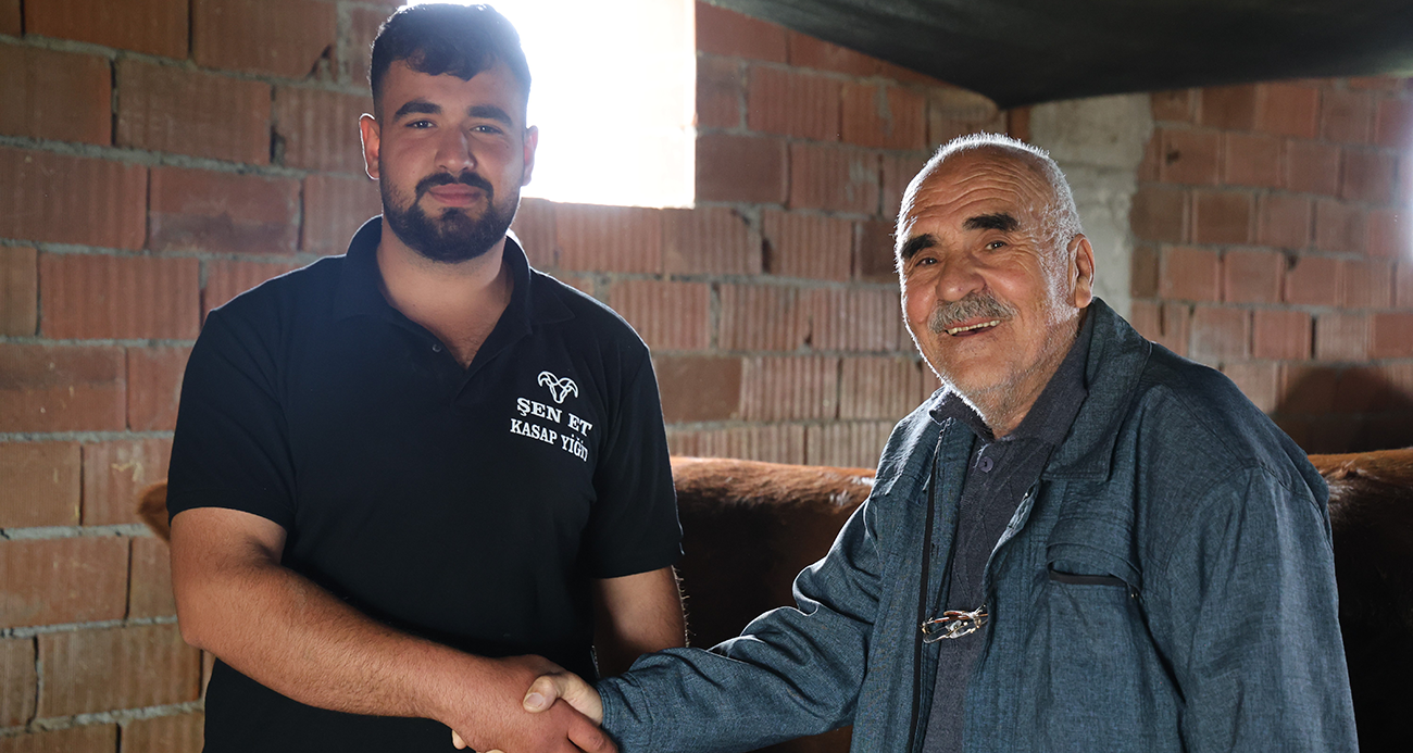 Emekli polisin kurbanlık pazarlığı yüzleri güldürdü
