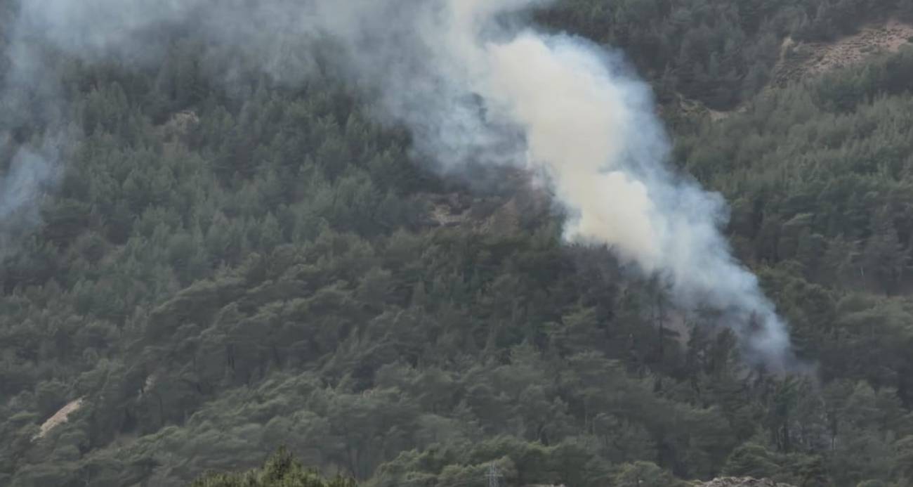 Kumluca’da orman yangını: 1 hektarlık alan zarar gördü