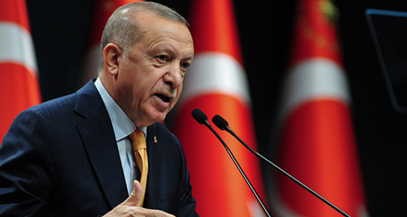 Cumhurbaşkanı Erdoğan, Saadet Partisi eski Genel Başkanı Karamollaoğlu’ndan 70 bin lira manevi tazminat kazandı