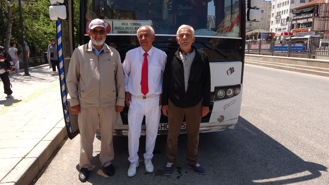 Hem ‘Süslü’ hem de ödüllü şoför