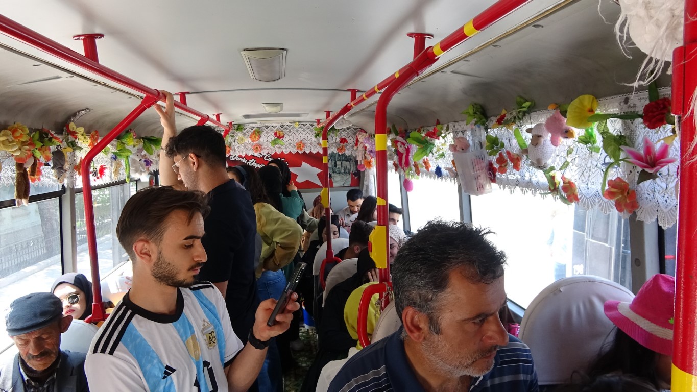 Hem ‘Süslü’ hem de ödüllü şoför
