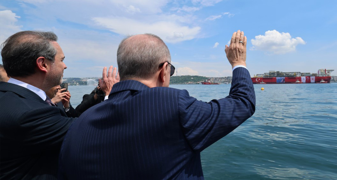 Cumhurbaşkanı Erdoğan ‘Osman Gazi’ platformunu Dolmabahçe’den uğurladı