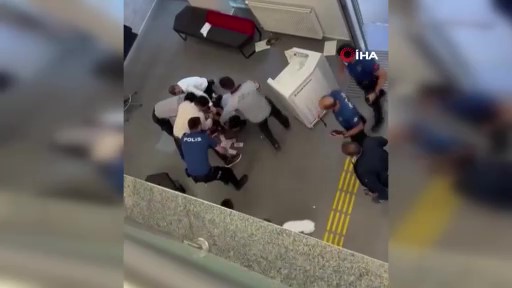 Şanlıurfa’da bankada korku dolu anlar: Paraları alan şahsı polis yakaladı