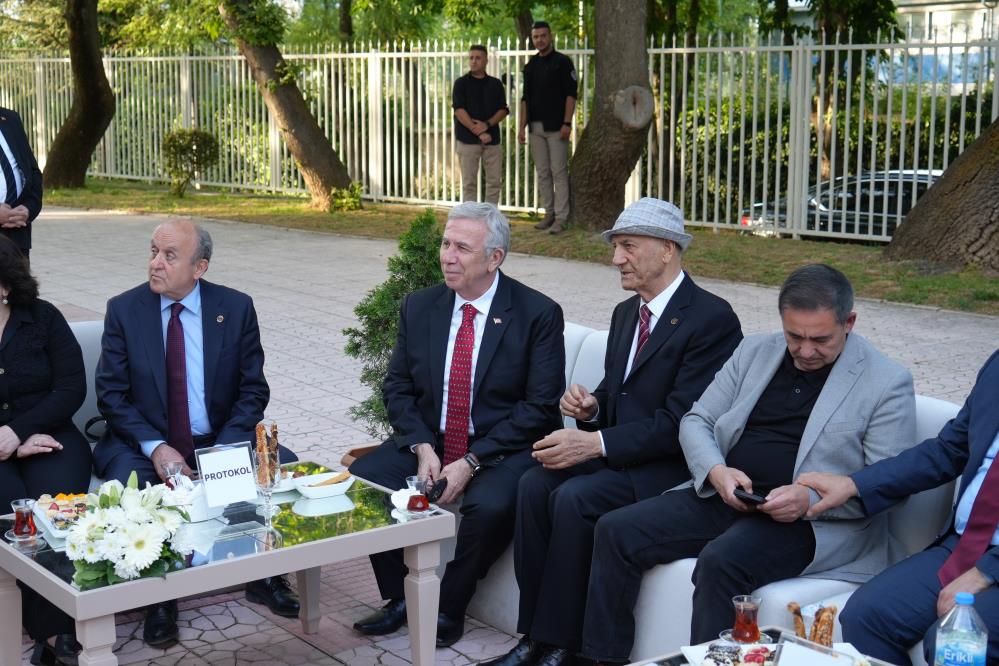 Arı Kültür Sanat Merkezi sanatseverlerin hizmetine açıldı