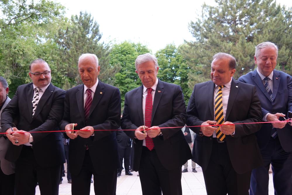 Arı Kültür Sanat Merkezi sanatseverlerin hizmetine açıldı