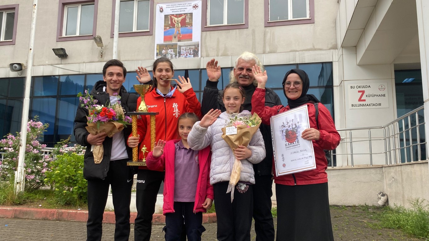 Çay bahçesinden çıkıp, Avrupa şampiyonu oldu