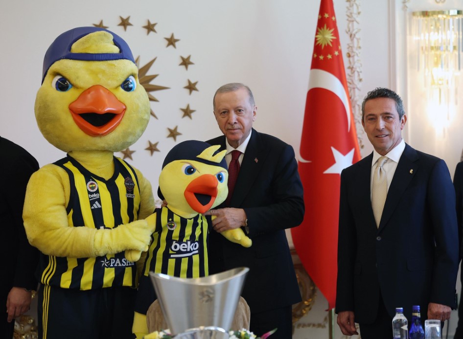 Cumhurbaşkanı Erdoğan, Fenerbahçe heyetini kabul etti