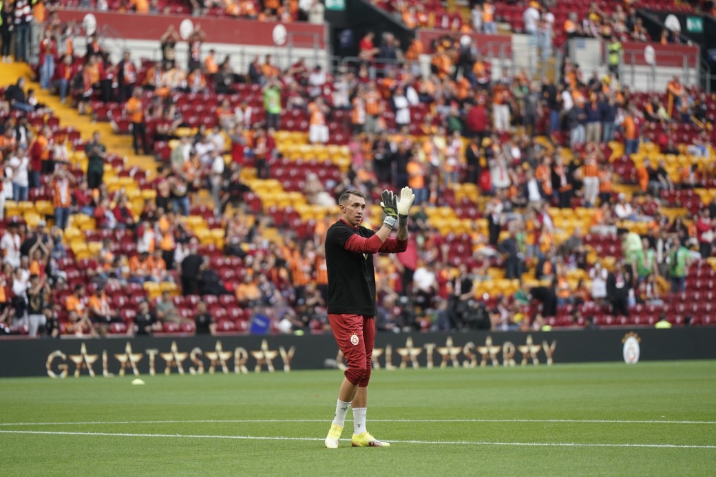 Fernando Muslera, Galatasaray ile son maçına çıktı