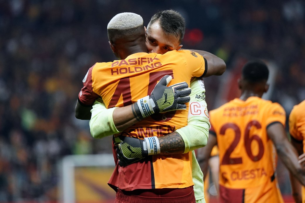 Fernando Muslera, Galatasaray ile son maçına çıktı