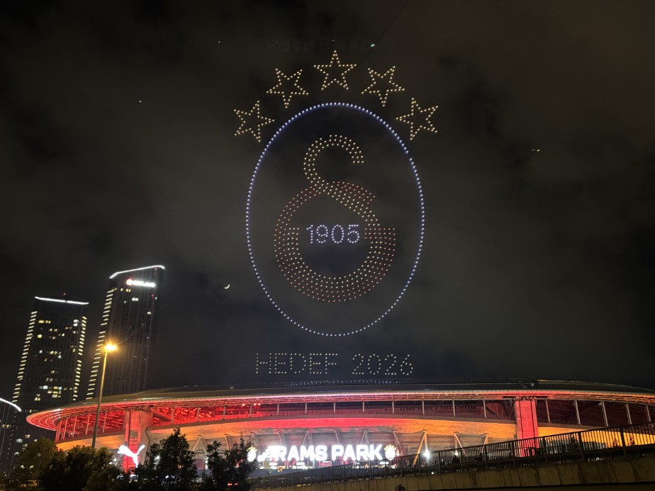Galatasaray’dan dron şov