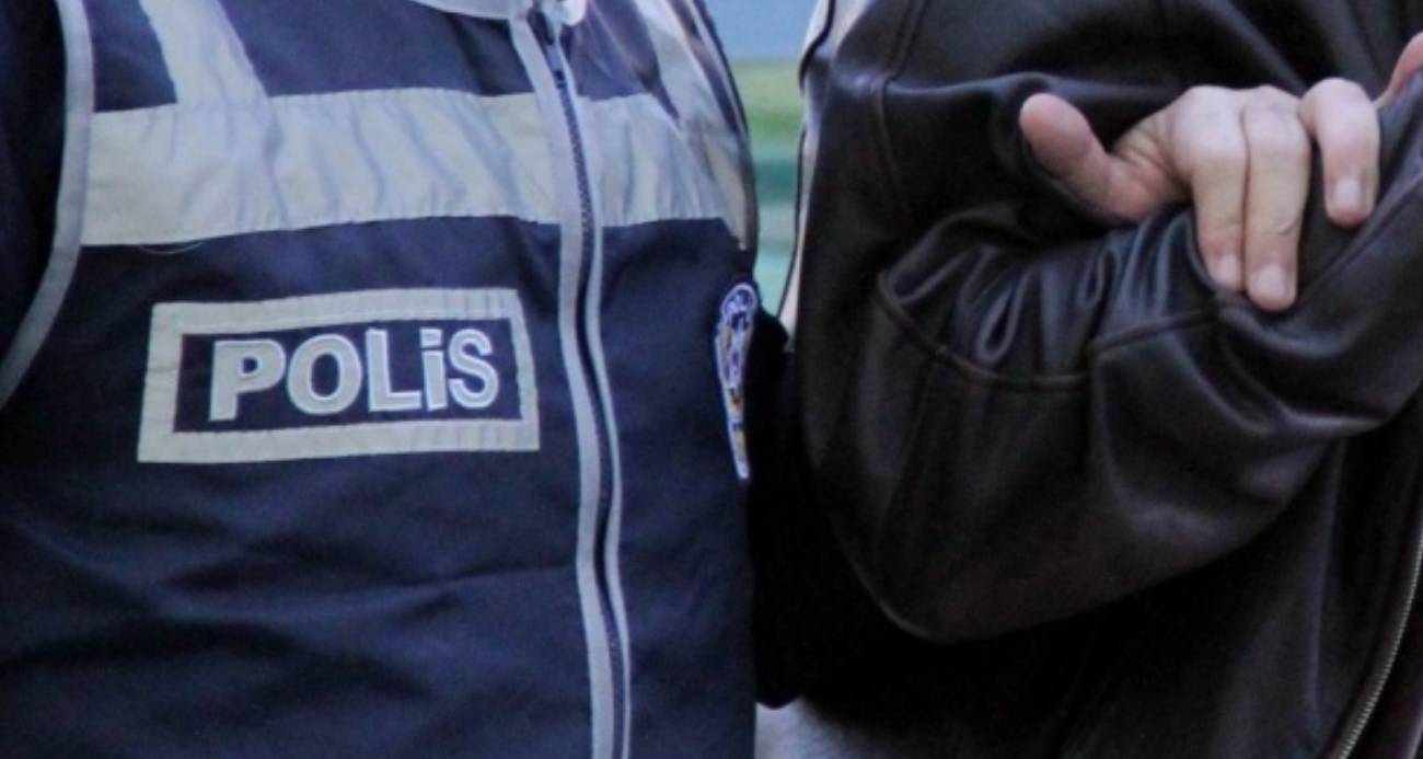 İBB’ye yolsuzluk soruşturmasında 3 kişi etkin pişmanlıktan yararlanarak tahliye edildi